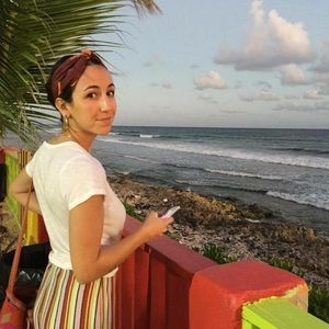 Meet your Posher, Julia